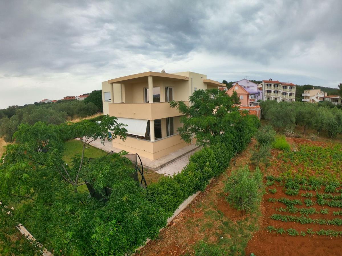 Apartments Martina Bibinje Esterno foto