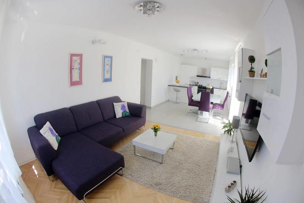 Apartments Martina Bibinje Esterno foto