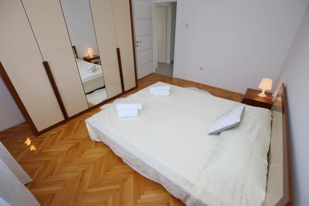 Apartments Martina Bibinje Esterno foto