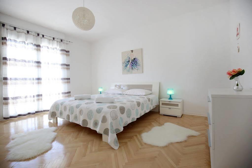 Apartments Martina Bibinje Esterno foto